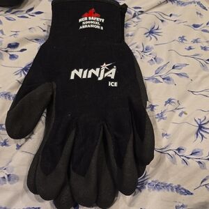 - ❤️10/$16 New Ninja Ice Black Gloves abrasion 3 MCR safety